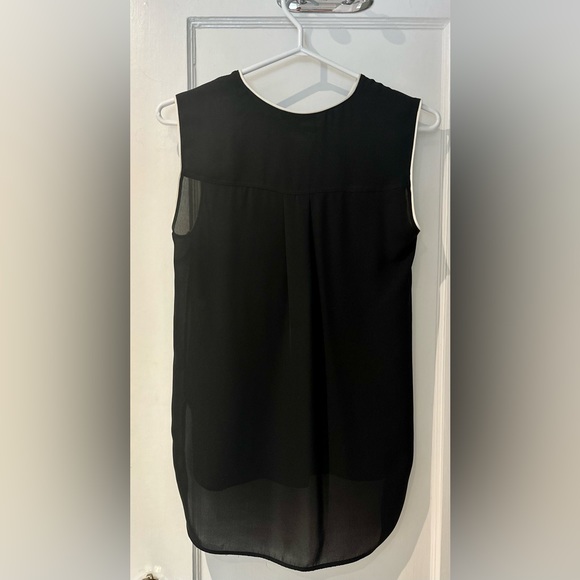 Vince silk sleeveless blouse - Picture 4 of 4